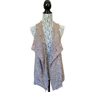 FARM Rio Textured Distressed Boho Vest Pink, Black Size S